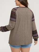 Ladies' long-sleeved Bohemian knitted pieces